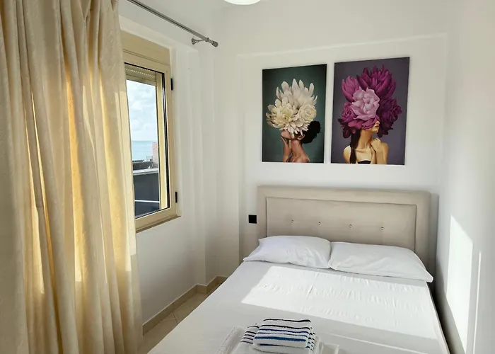 Kleo Seaside Apartment *