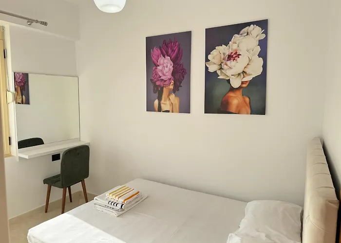 Kleo Seaside Apartment *